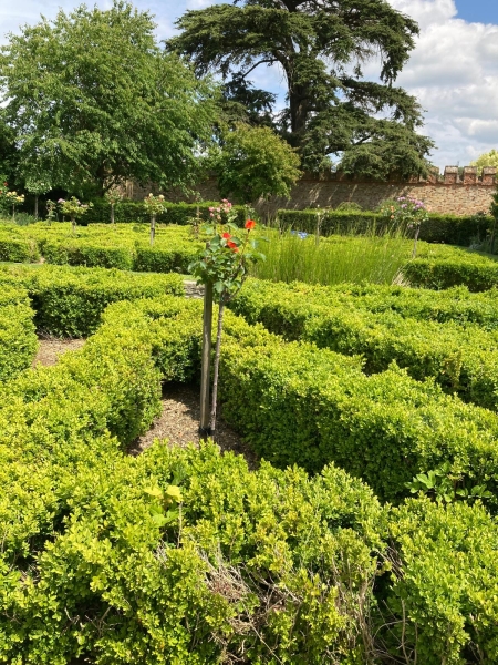 Hinchingbrooke House